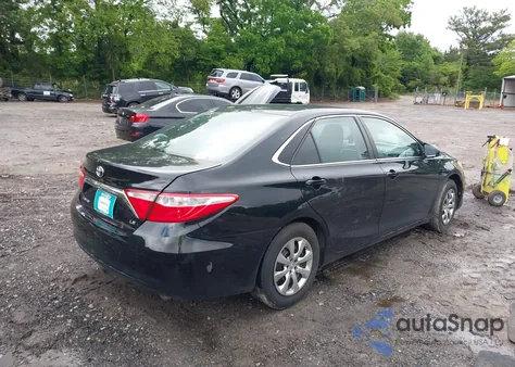 2015 Toyota Camry Le from USA, damaged, VIN 4T4BF1FKXFR478757